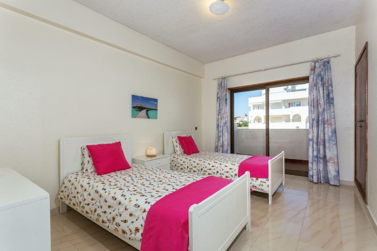 Andorinha 2 Bedroom Apart-Close To The Sea-Algarve Porches  Exterior photo