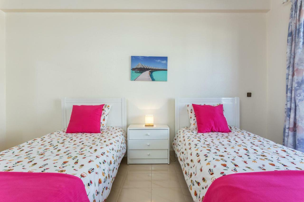 Andorinha 2 Bedroom Apart-Close To The Sea-Algarve Porches  Exterior photo